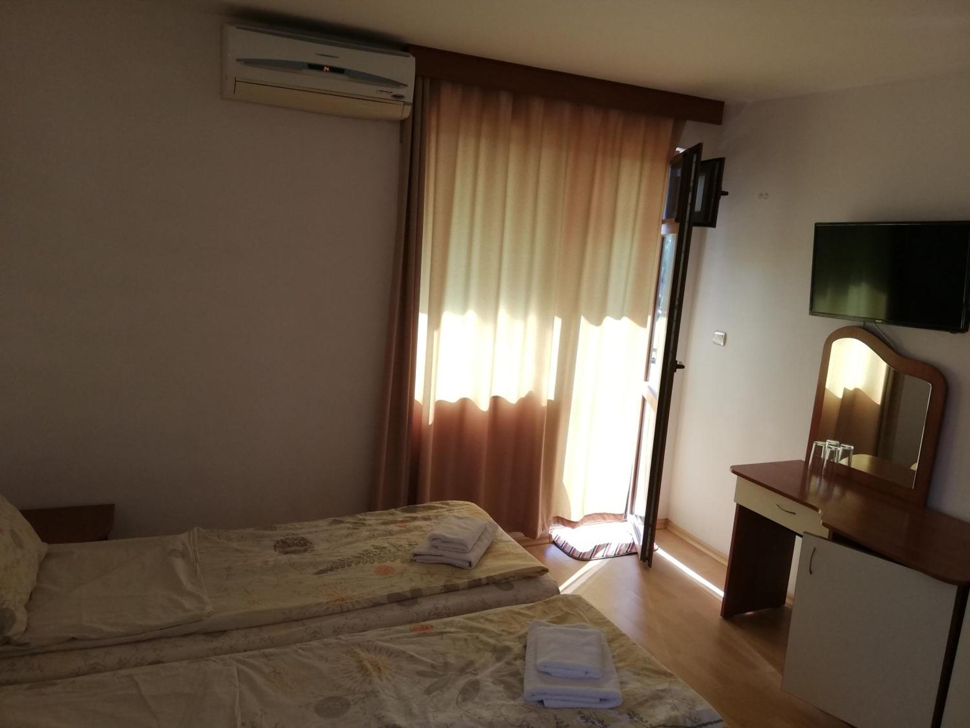 Hotel Strinava 普里莫尔斯科 外观 照片