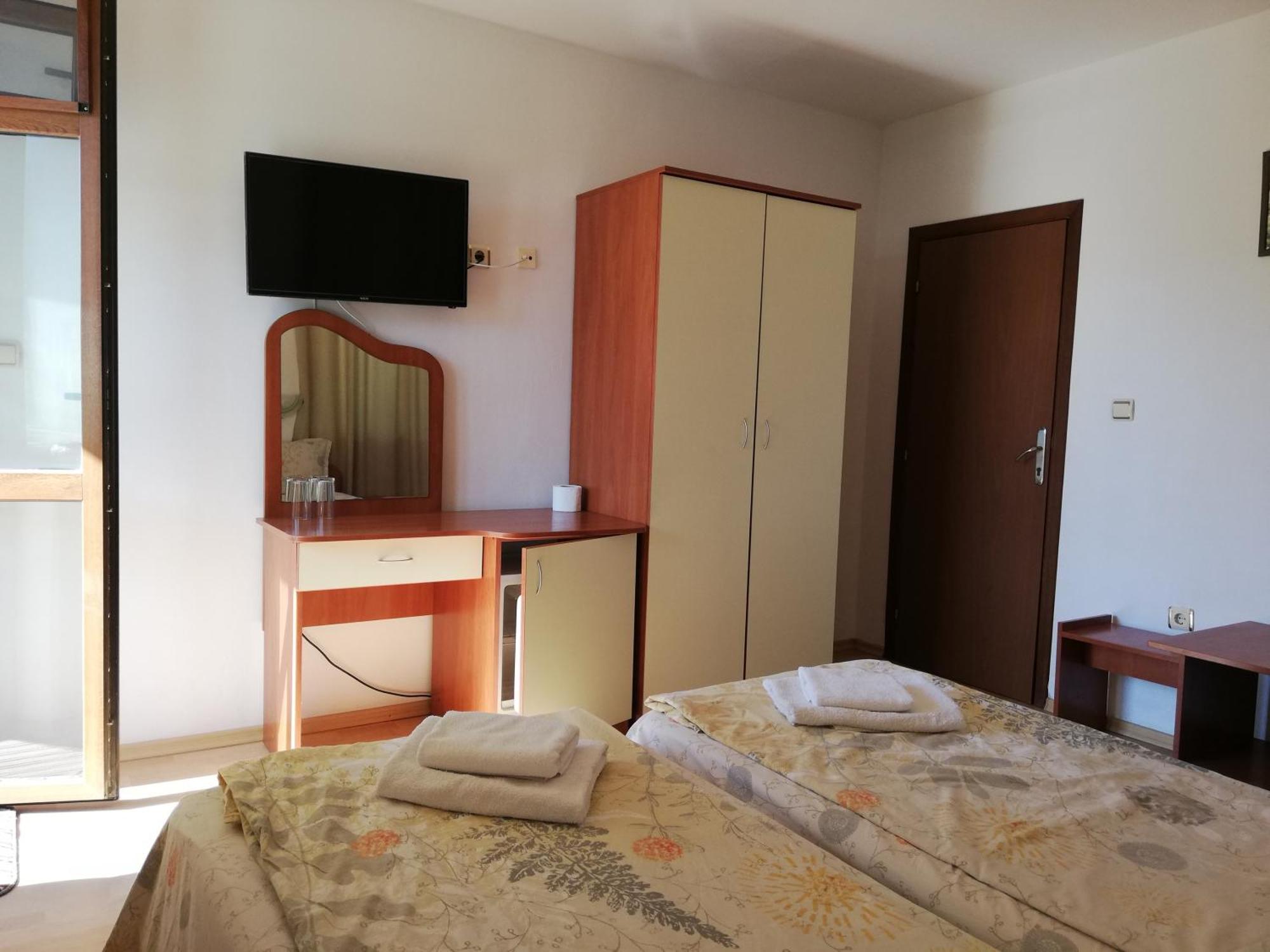 Hotel Strinava 普里莫尔斯科 外观 照片