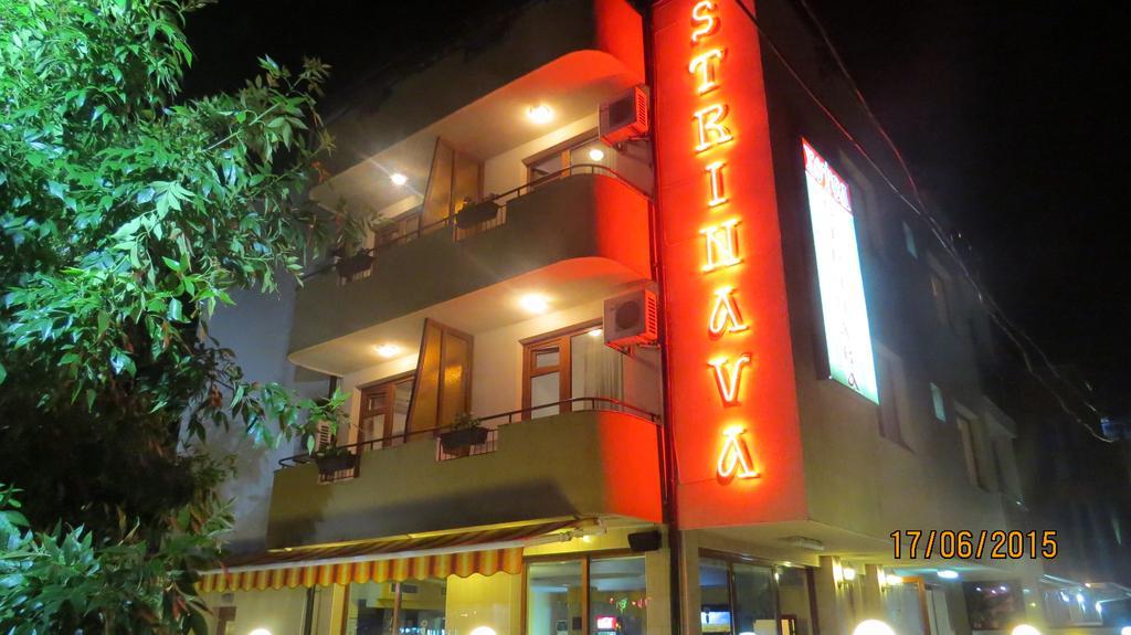 Hotel Strinava 普里莫尔斯科 外观 照片